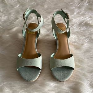 DV Wedge mint Green Sandals